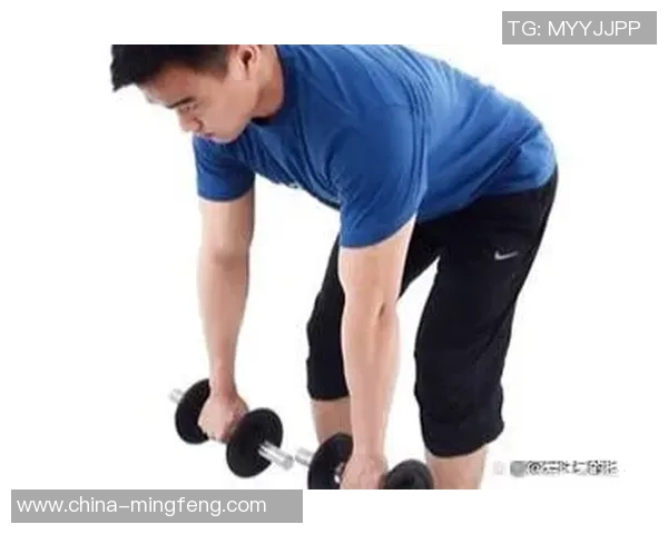 足球明星们的腹肌训练秘笈与健身秘诀揭秘